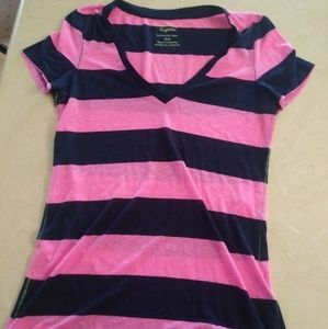 American Eagle V-neck top